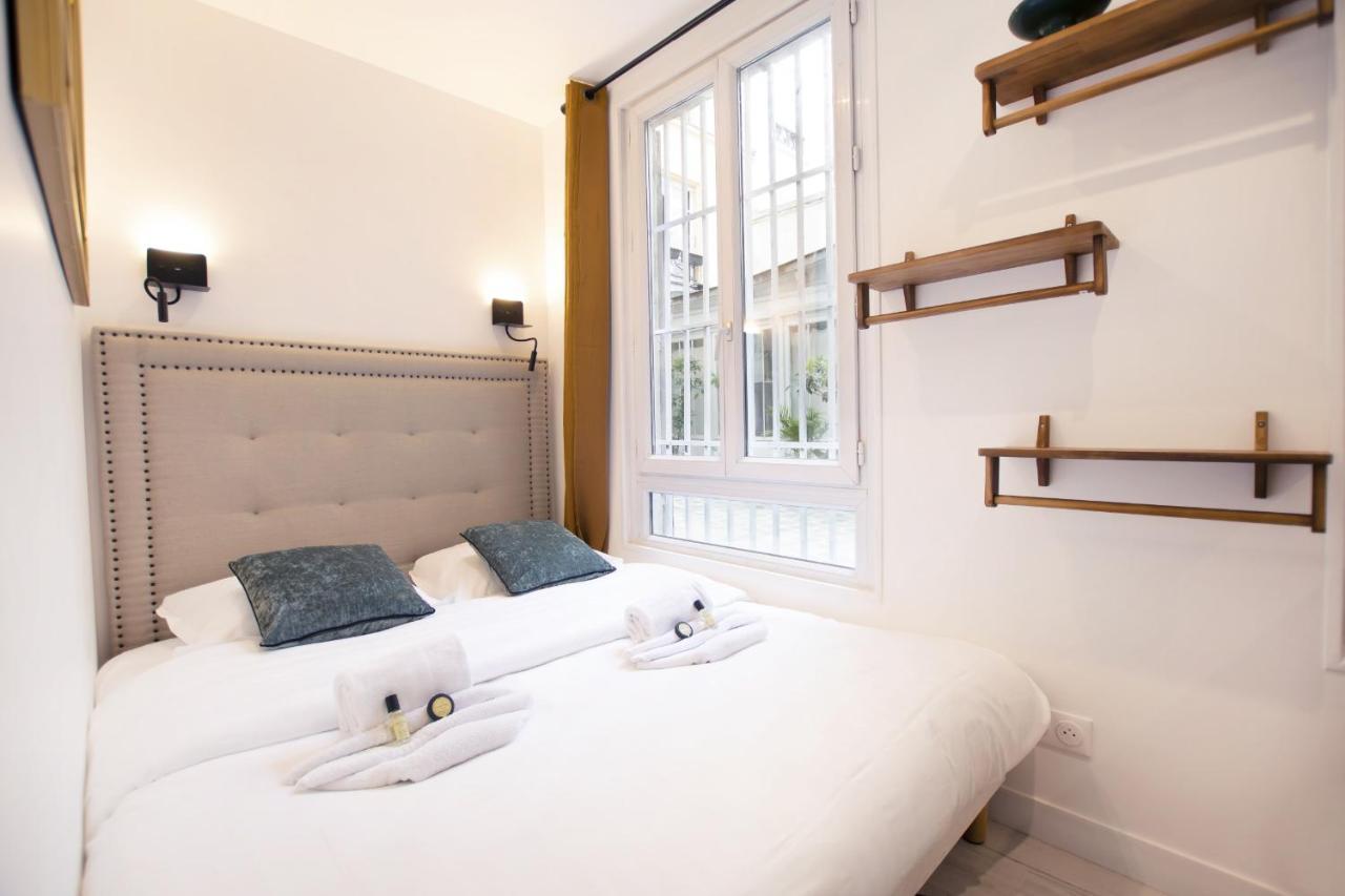Guestready - Studio With Jacuzzi In The 10 Th Apartment Paris Bagian luar foto