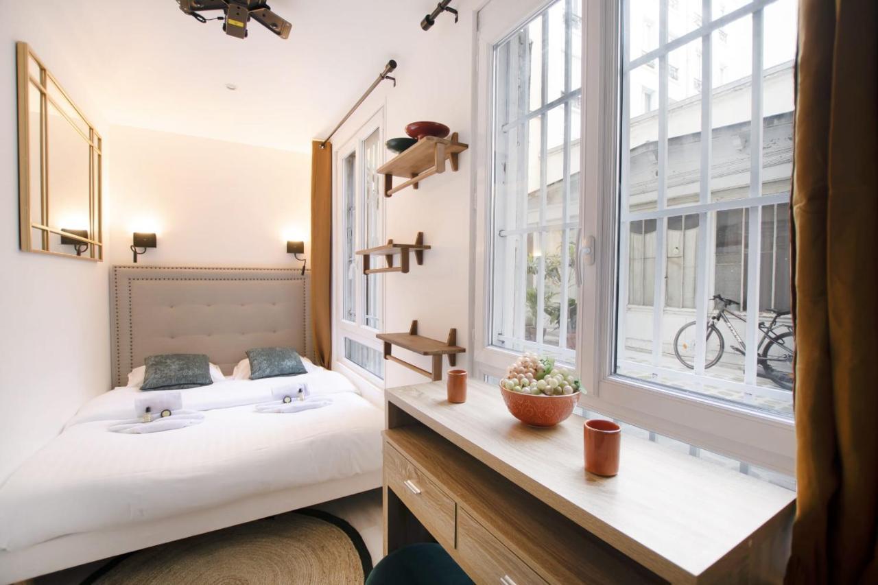 Guestready - Studio With Jacuzzi In The 10 Th Apartment Paris Bagian luar foto