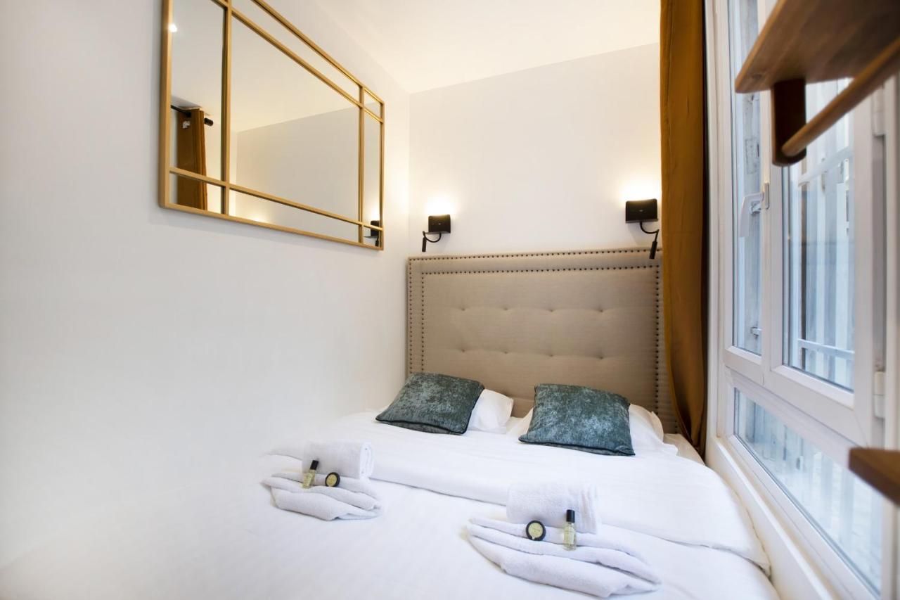 Guestready - Studio With Jacuzzi In The 10 Th Apartment Paris Bagian luar foto