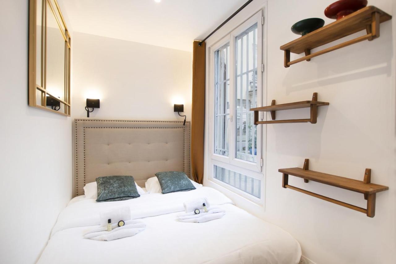 Guestready - Studio With Jacuzzi In The 10 Th Apartment Paris Bagian luar foto